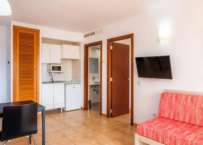 Apto Con Terraza 201 *